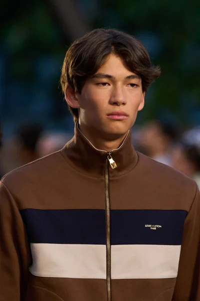 Look 141